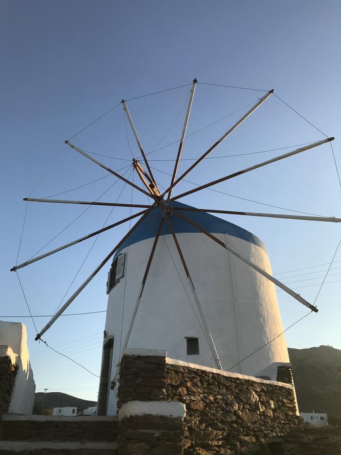 Windmill Arades Suite Apollonía Buitenkant foto