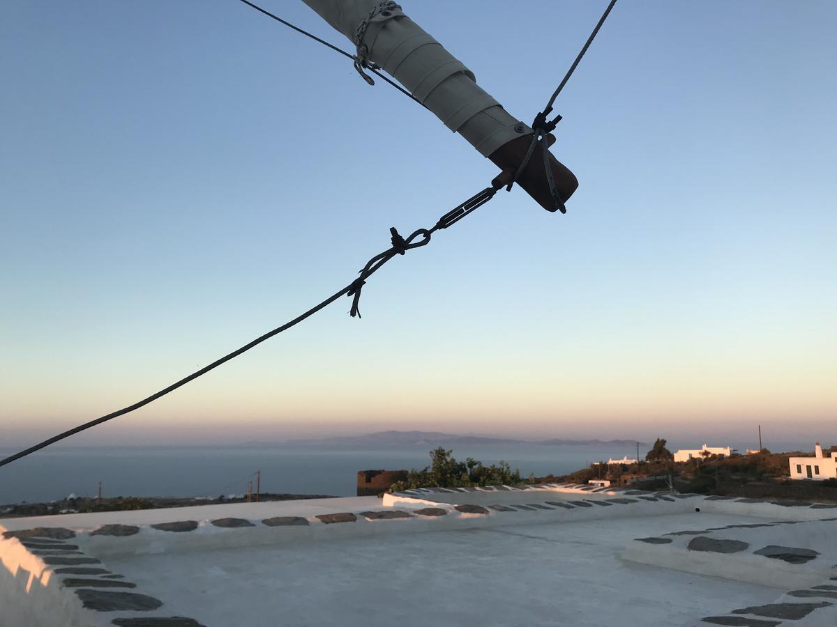 Windmill Arades Suite Apollonía Buitenkant foto