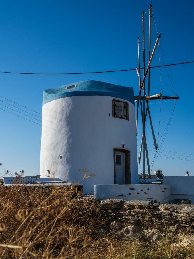 Windmill Arades Suite Apollonía Buitenkant foto